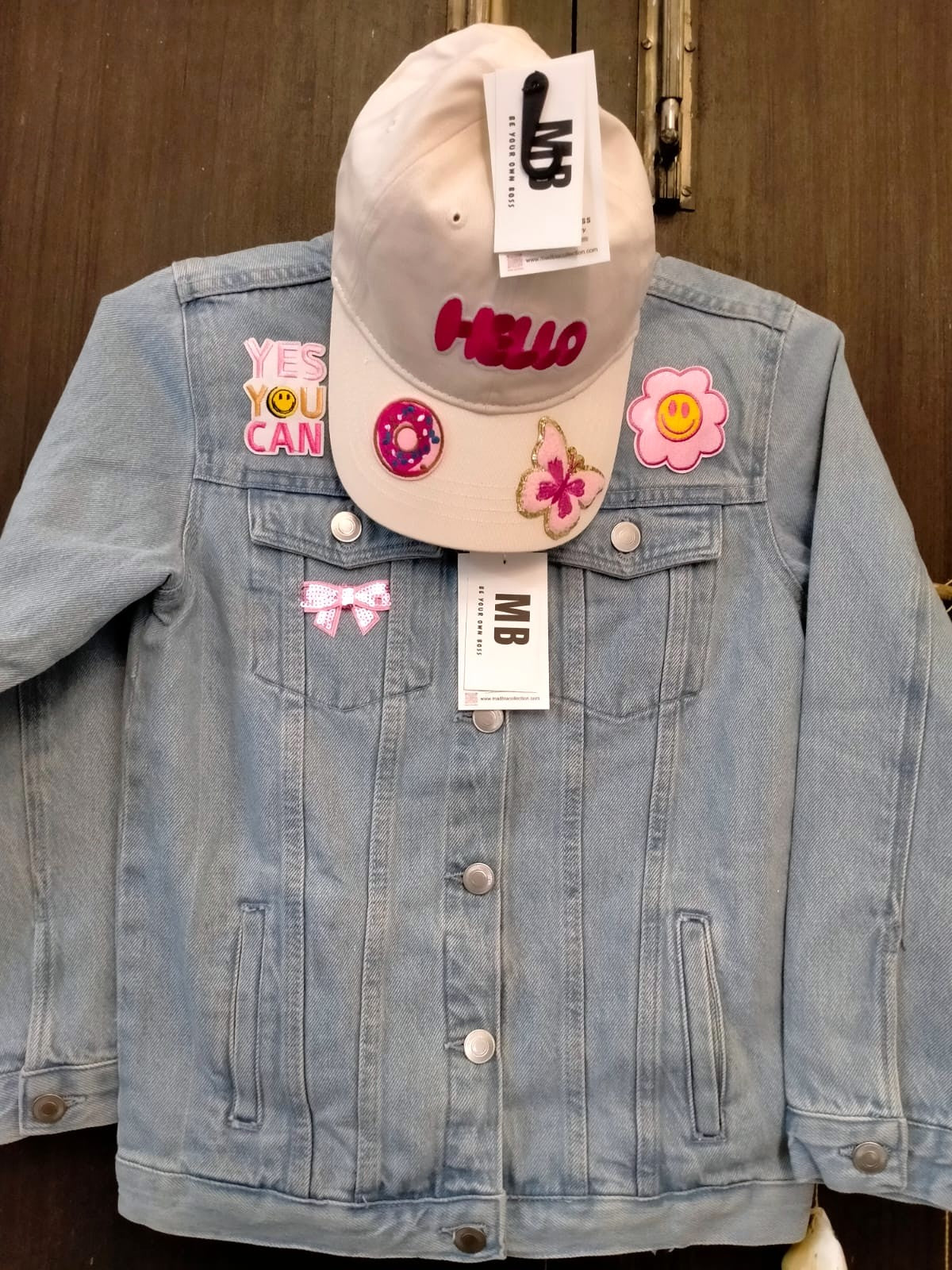 lookbook image shop_this_look_AVdw3f